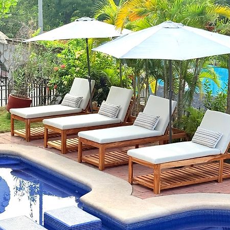 Hotel Villas Ema Zihuatanejo Exteriör bild