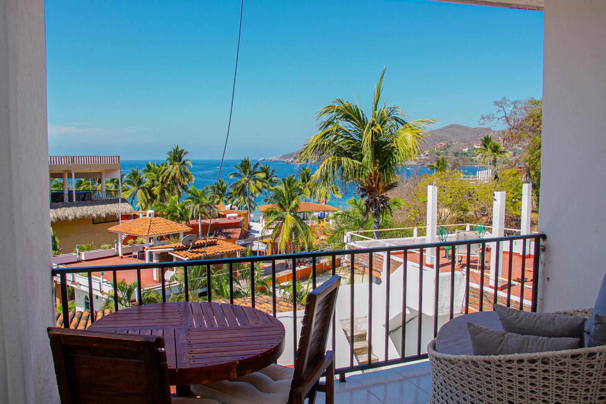 Hotel Villas Ema Zihuatanejo Exteriör bild