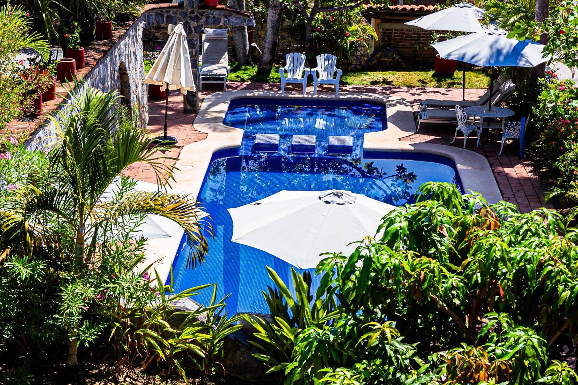 Hotel Villas Ema Zihuatanejo Exteriör bild