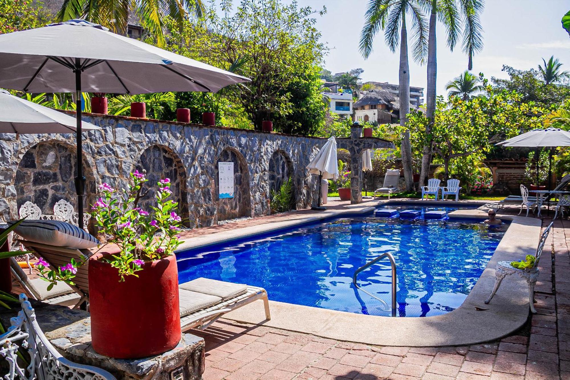 Hotel Villas Ema Zihuatanejo Exteriör bild