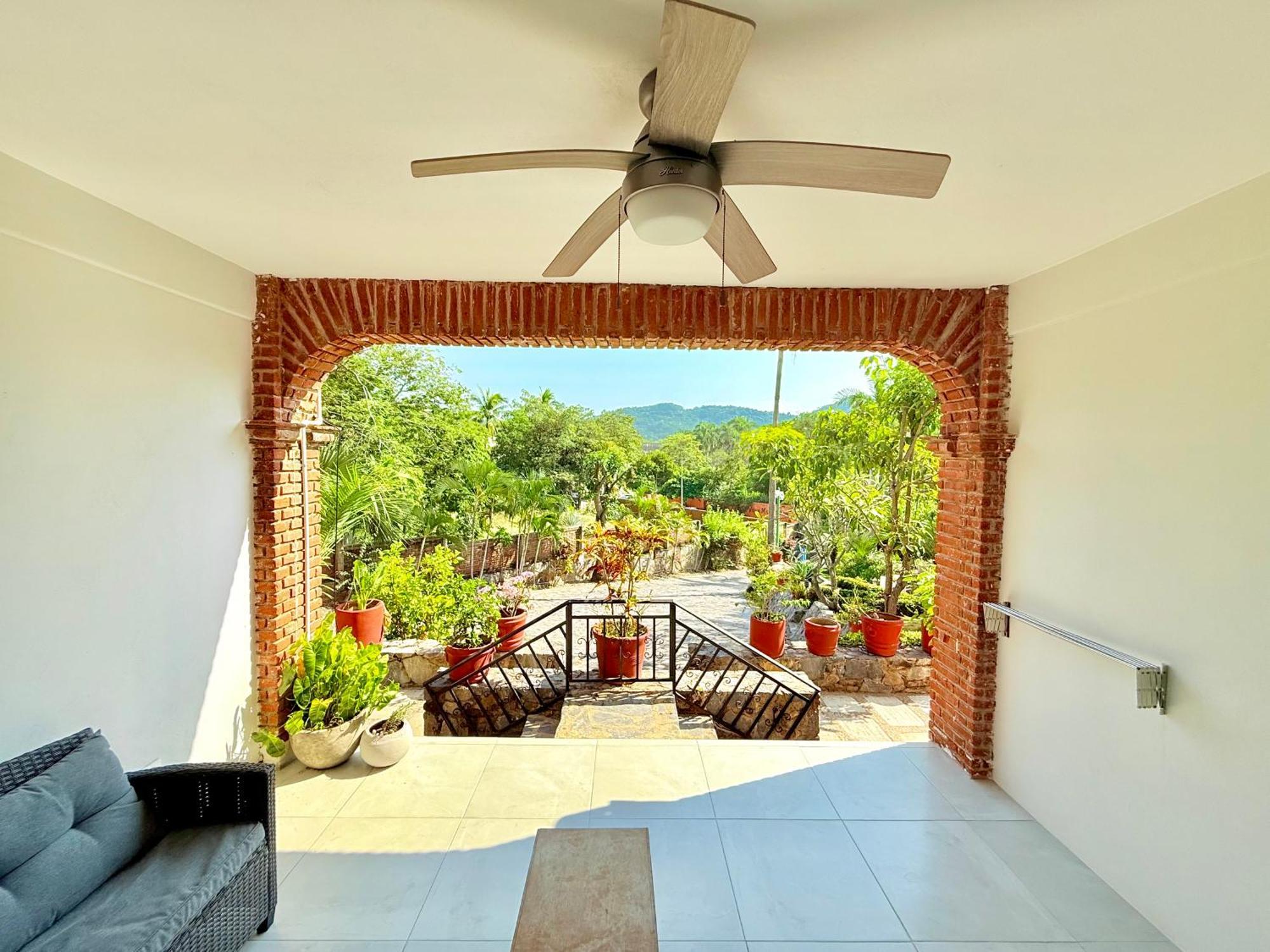 Hotel Villas Ema Zihuatanejo Exteriör bild