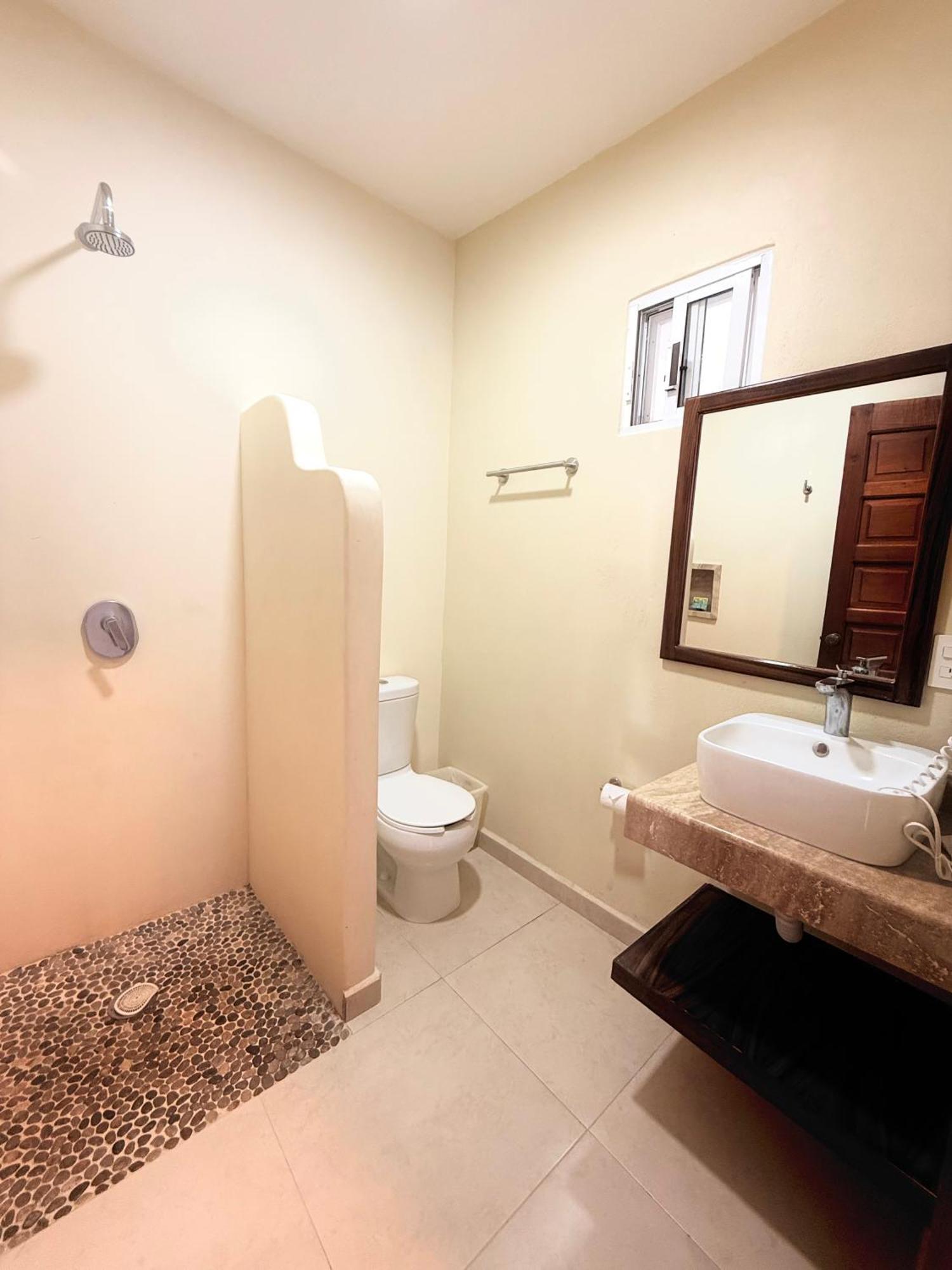 Hotel Villas Ema Zihuatanejo Exteriör bild